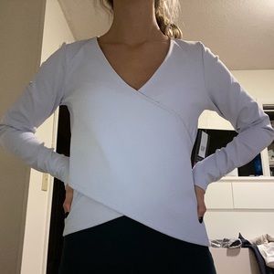 Gapfit Lilac wrap around top